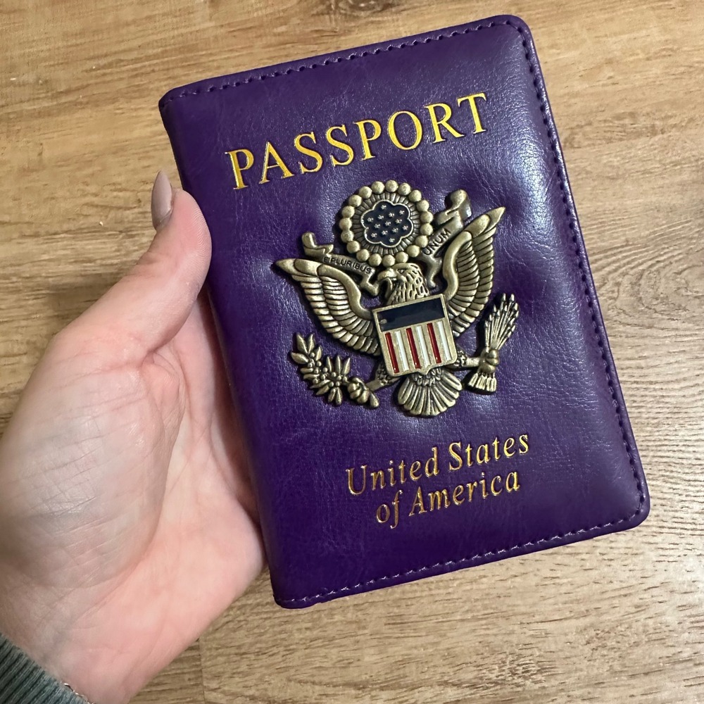 Purple United States USA Faux Leather 3D Great Seal Eagle Gold Passport Holder